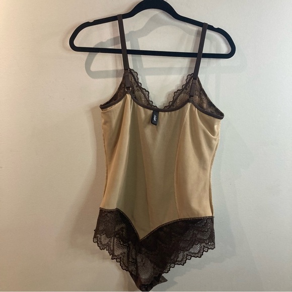 PINSY Sz XL Sculpting Lace Shapewear Adjustable Straps Lace Cup  Bodysuit - Picture 11 of 12